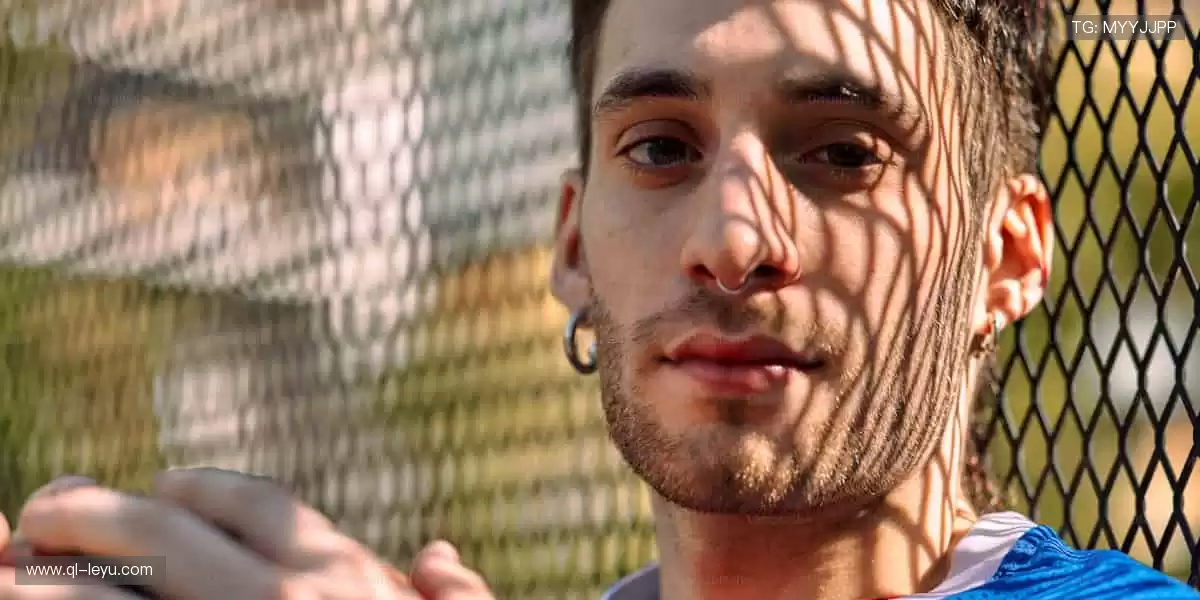 ⚡巅峰对决，心跳与欢呼同频！🏆